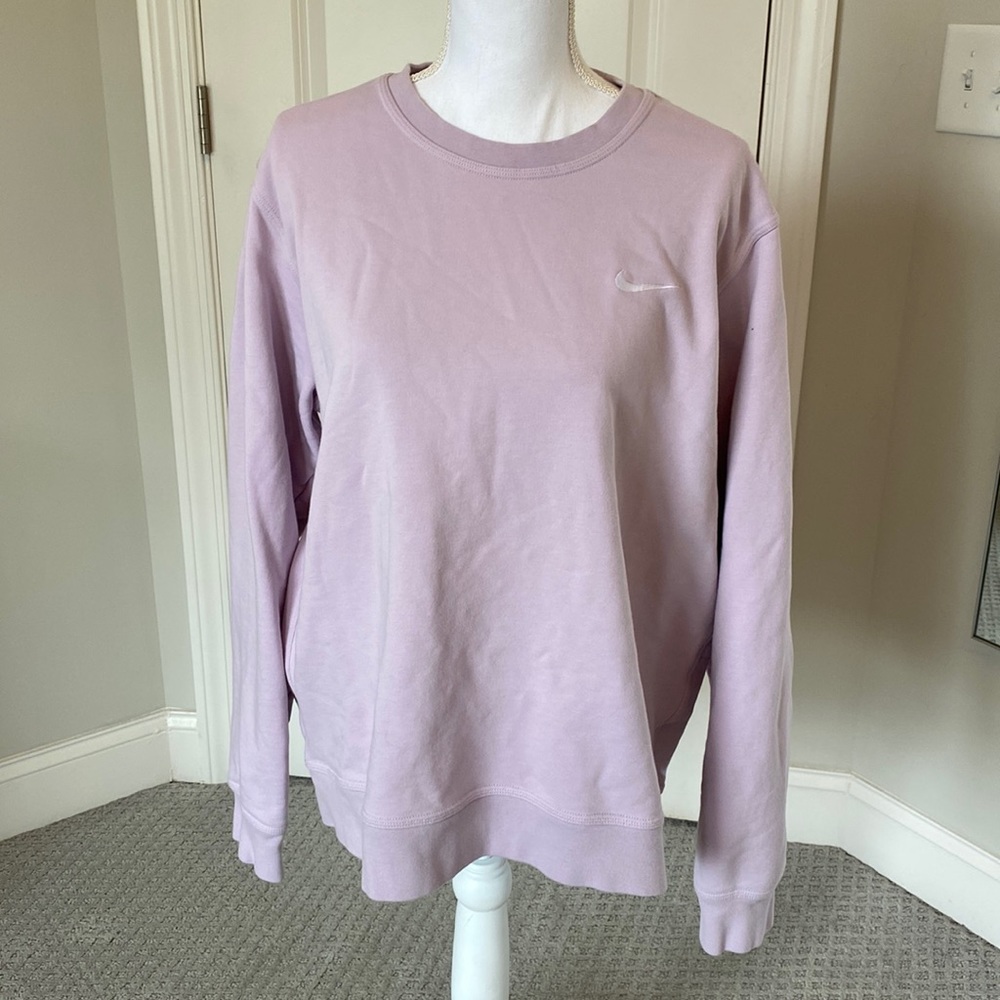like new crew neck sweat shirt